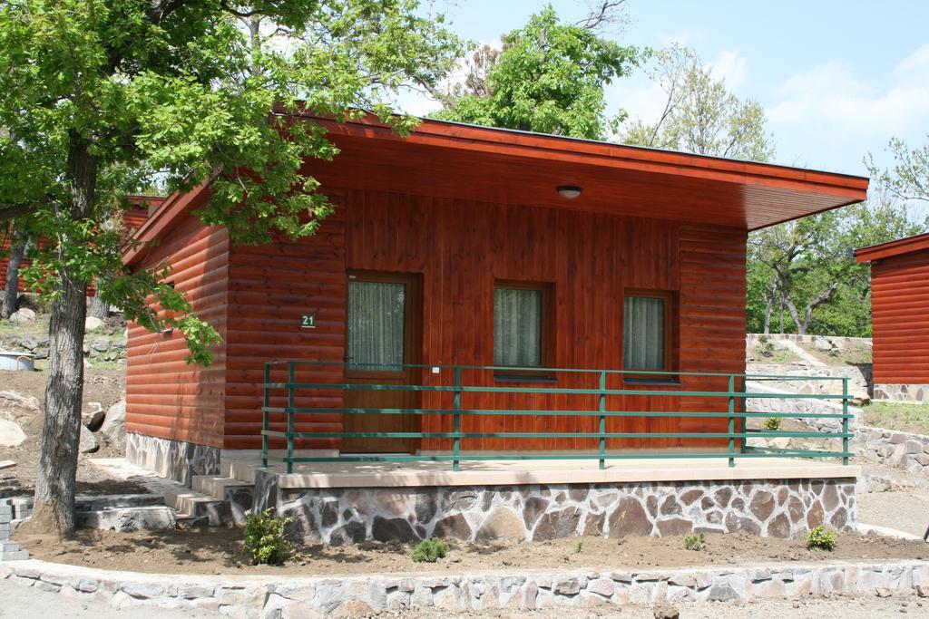 Matra Kemping Apartmanok Матрафюред Стая снимка